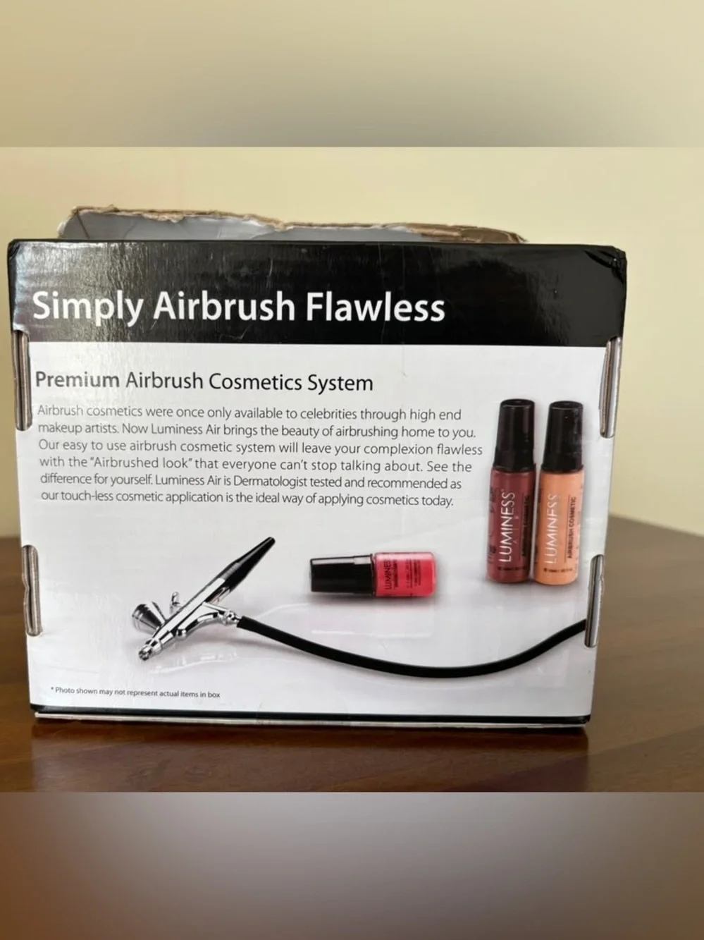 Luminess Airbrush Cosmetic System - Black with Red Accent